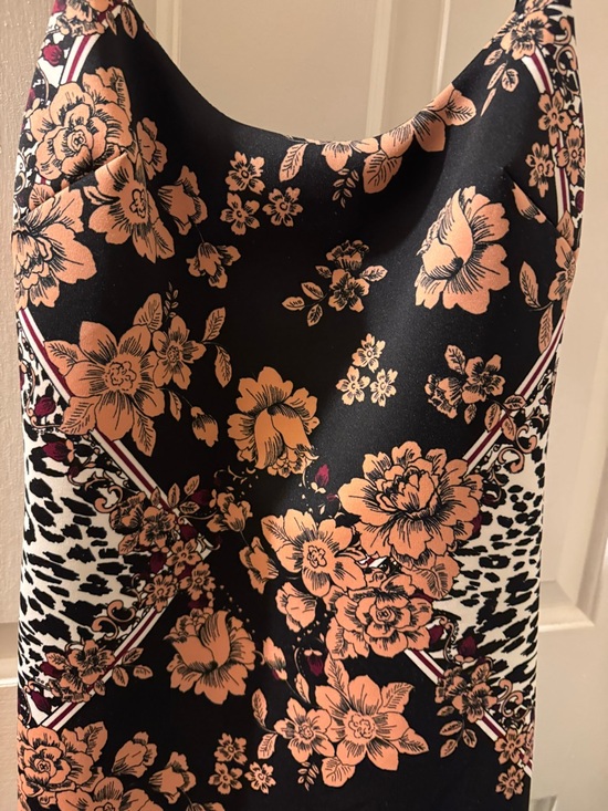 GUESS Body Con Floral & Animal Print scuba like fabric Dress XS - Picture 9 of 14